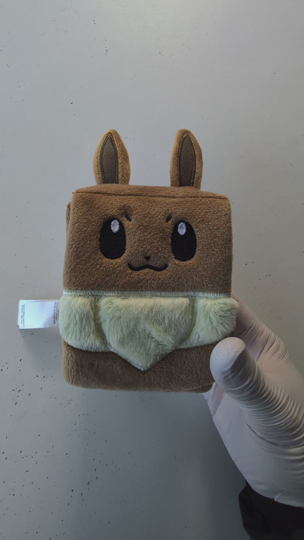 Prismatic Evolutions Super-Premium Collection: Fuzzy Eevee Deck Box - Pokemon International Deck Boxes