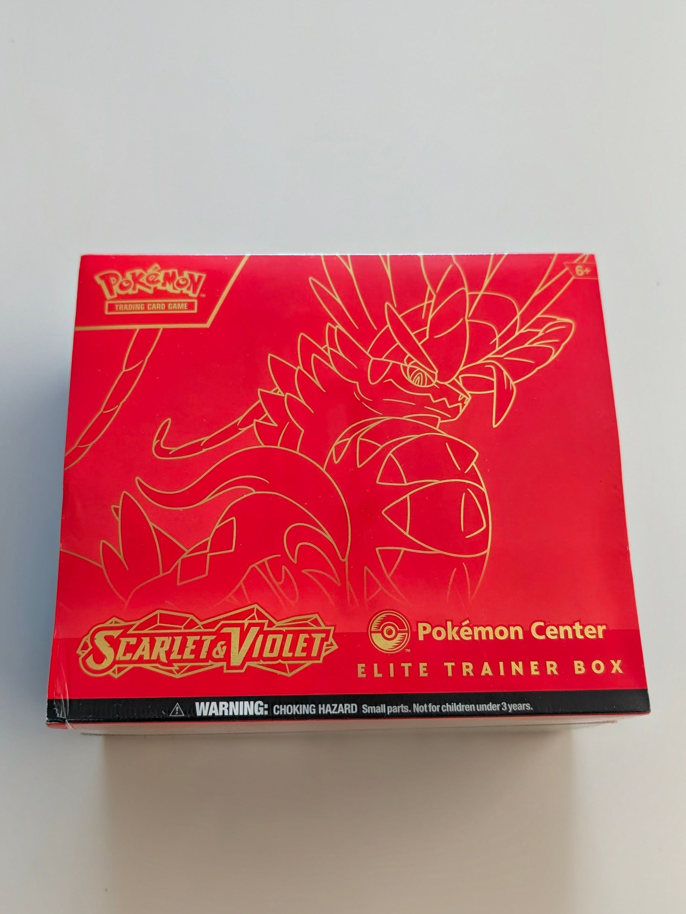 Scarlet & Violet Pokemon Center Elite Trainer Box (Exclusive) [Koraidon] - SV01: Scarlet & Violet Base Set (SVI) w/ CORNER TEAR & DENT