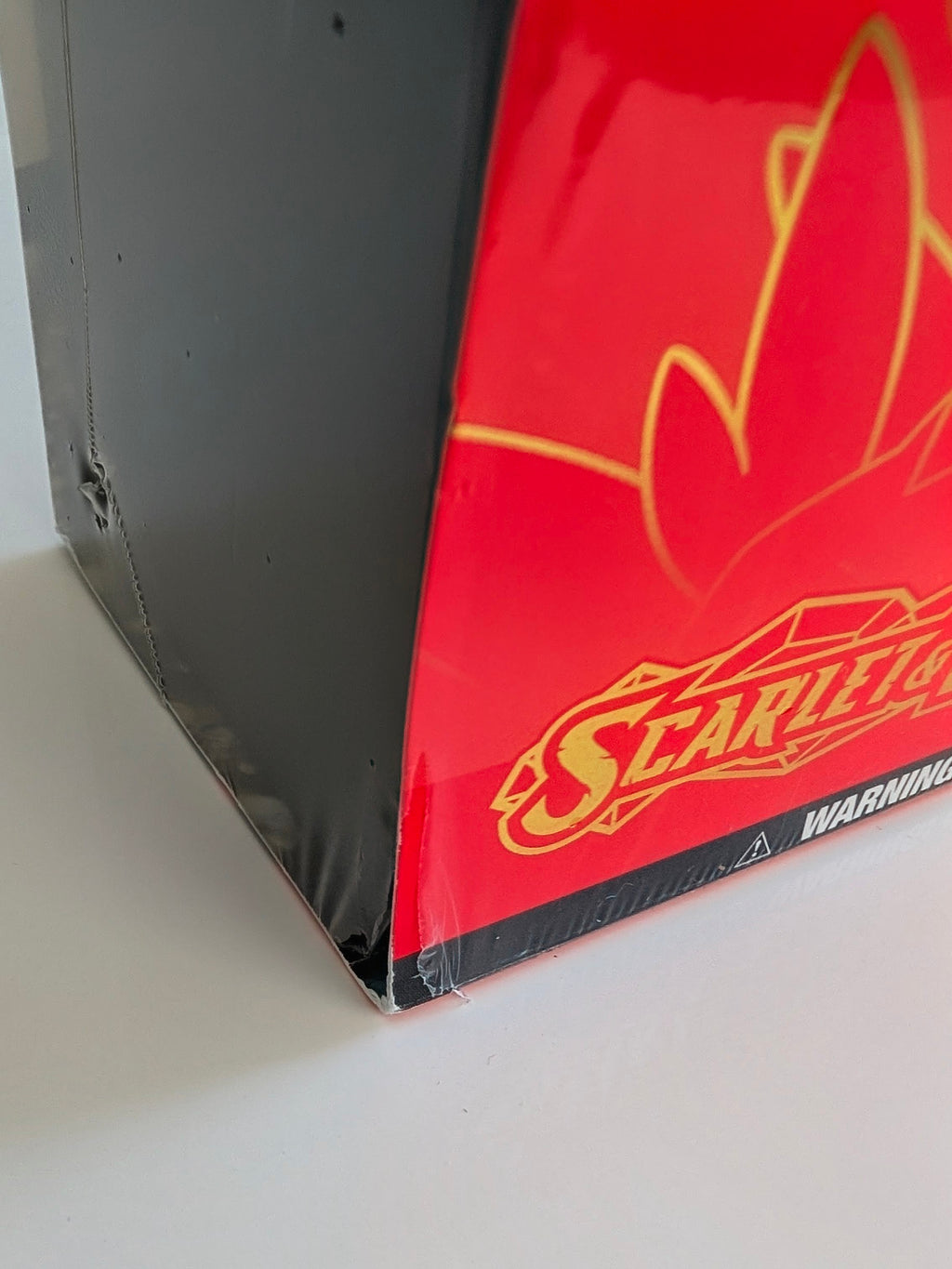 Scarlet & Violet Pokemon Center Elite Trainer Box (Exclusive) [Koraidon] - SV01: Scarlet & Violet Base Set (SVI) w/ CORNER TEAR & DENT