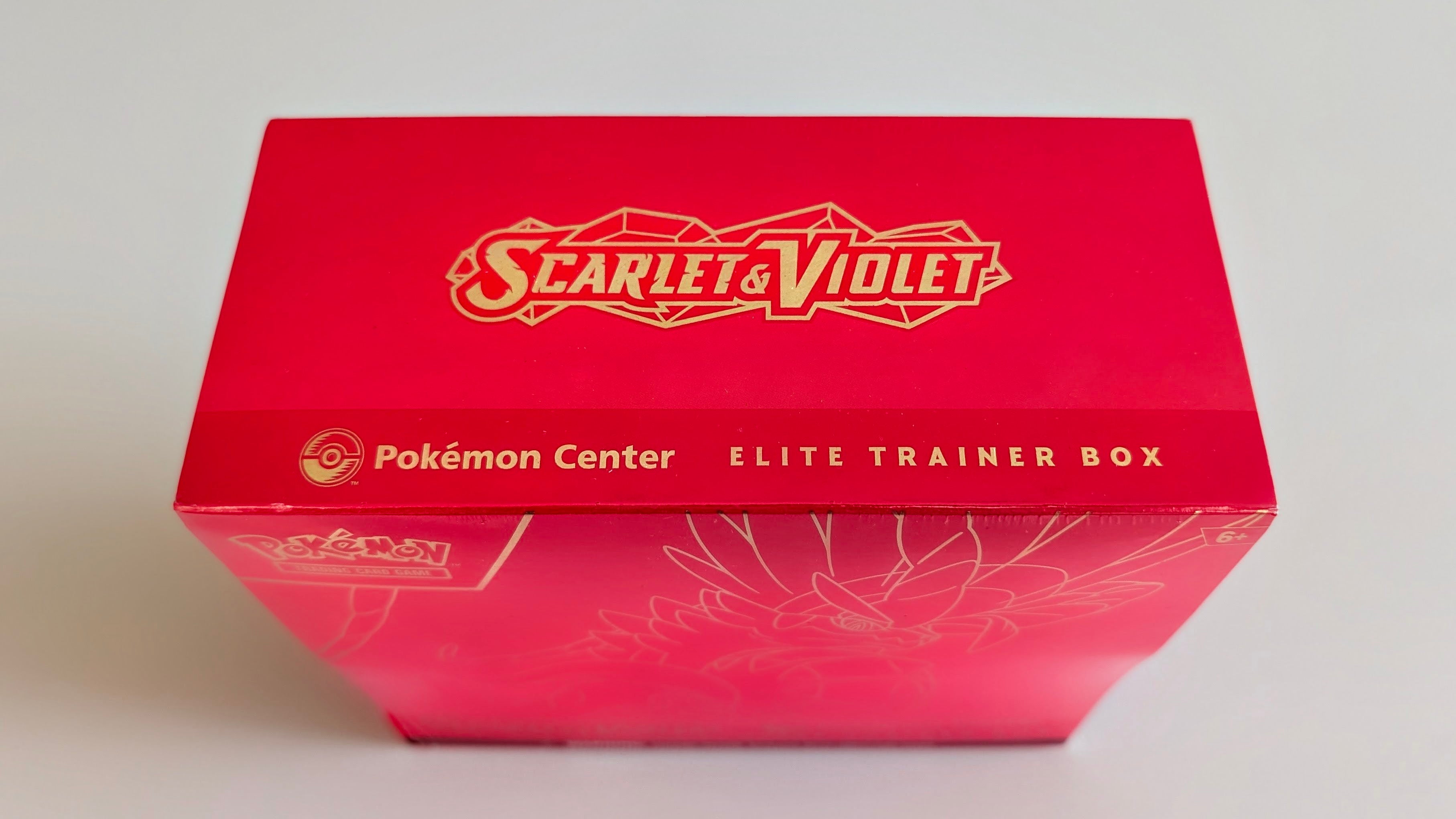 Scarlet & Violet Pokemon Center Elite Trainer Box (Exclusive) [Koraidon] - SV01: Scarlet & Violet Base Set (SVI) w/ CORNER TEAR & DENT